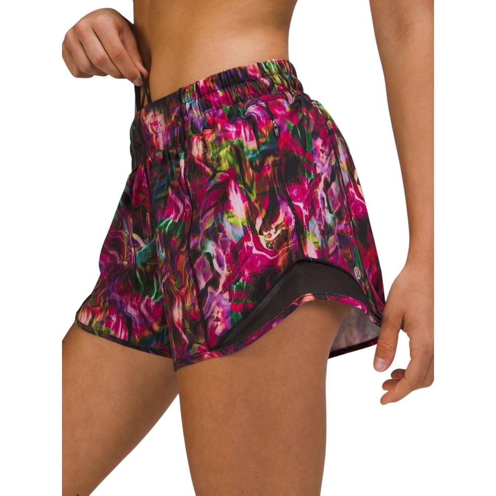 Lululemon Hotty Hot Low-Rise 4" Shorts Pink Multicolor Abstract Print Size‎ 8 - Picture 3 of 12